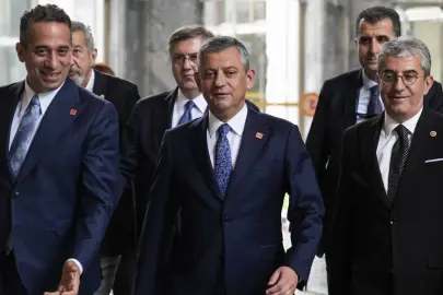 CHP'de Ali Mahir Başarır ve Gökhan Günaydın'ın grup başkanvekilliği düştü