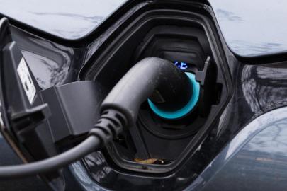 Elektrikli hafif ticari satışları 2,5 katına çıktı