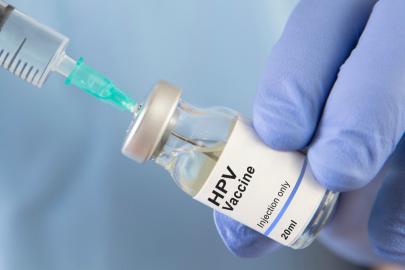 HPV aşısı ölümleri bıçak gibi kesti. "Dört yılda tek bir ölüm bile kaydedilmedi"