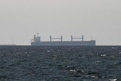 Hürmüz'de son durum: Bir tanker daha vuruldu