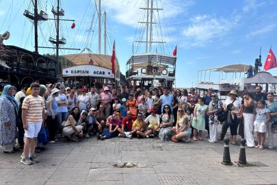 Özel gereksinimli bireyler Akdeniz'e açıldı