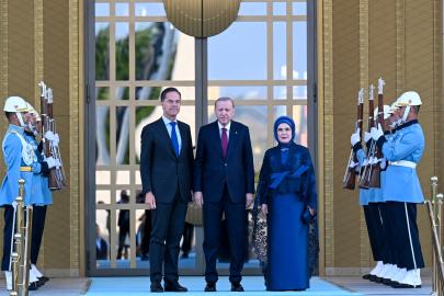 Erdoğan çifti liderleri böyle karşıladı