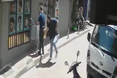 İstanbul'da korku dolu anlar. Tıraşı beğenmedi berberi bıçakladı