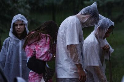 Meteorolojiden kuvvetli sağanak uyarısı. Sel tehlikesi var