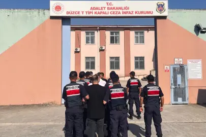 Düzce Jandarması'ndan bir haftada 184 olaya müdahale... 17 aranan kişi yakalandı