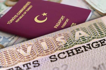TIR şoförlerinden Schengen vizesi isyanı. "Vize süreleri uzatılmalı"